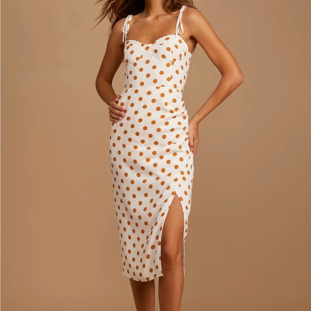 Ready to Treat White Polka Dot Tie-Strap Bustier Midi Dress. Never worn